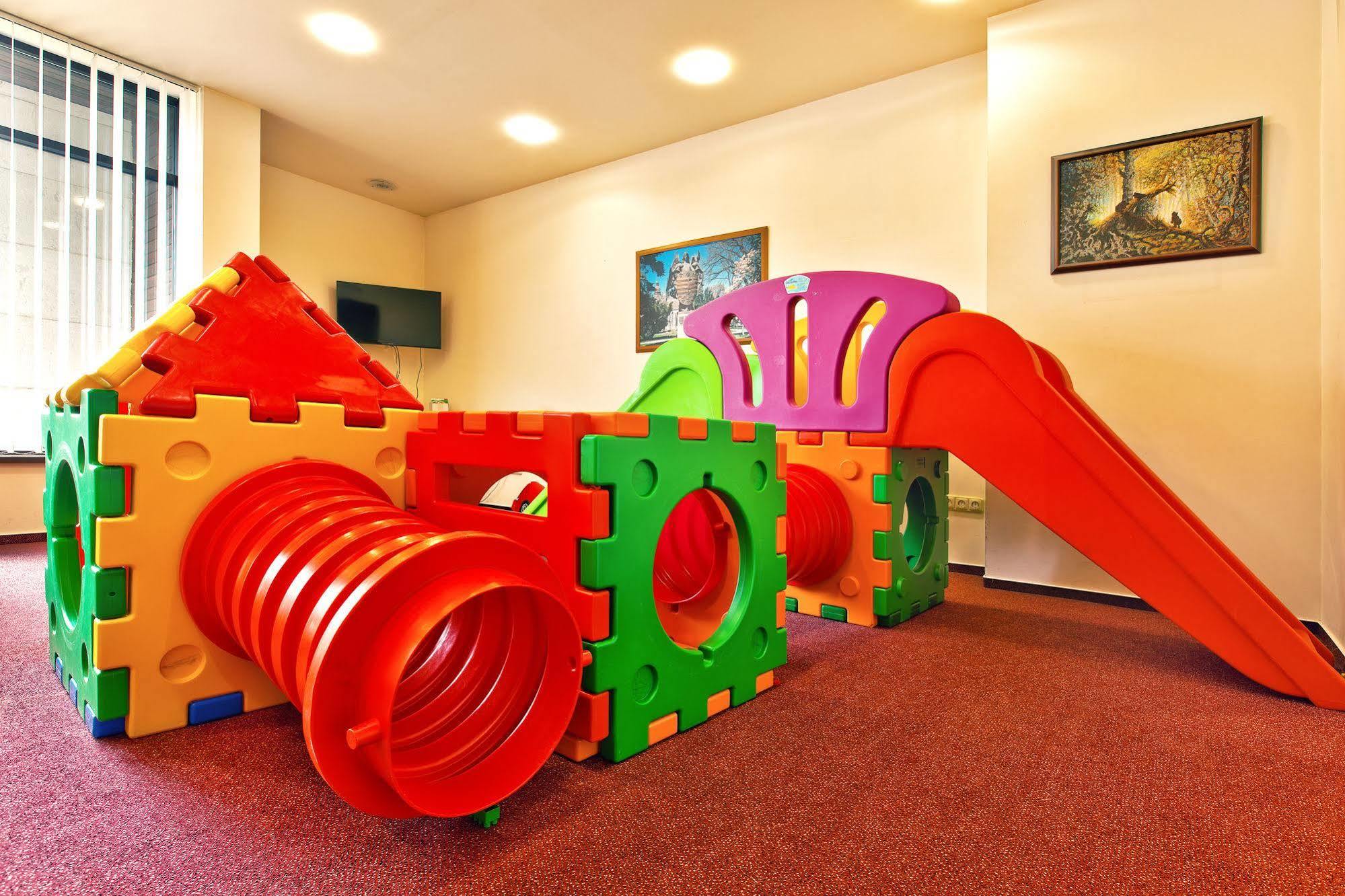 Kontakt Wellness Hotel Tatranská Lomnica Dış mekan fotoğraf